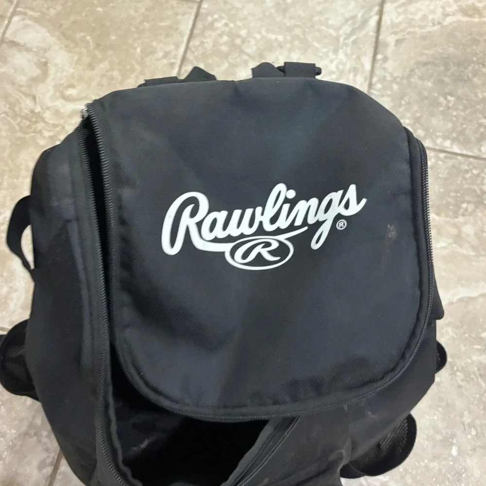 Rawlings Baseball Softball Equipment Backpack Black Dugout Bag with Fence Hooks